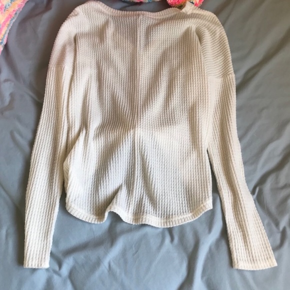 Womans button cream white cardigan - Picture 2 of 3